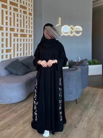عباية جيب مع تطريز جنب + الشالة